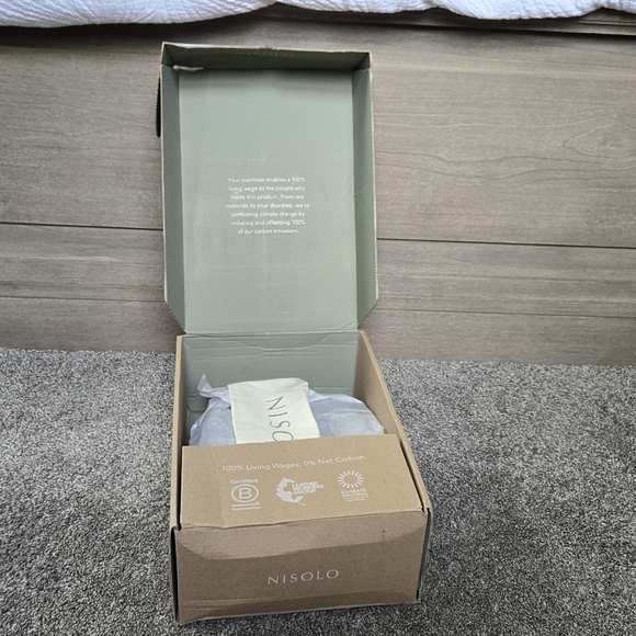 Nisolo Mia Everyday Ankle Bootie NEW size 7 - Picture 10 of 13